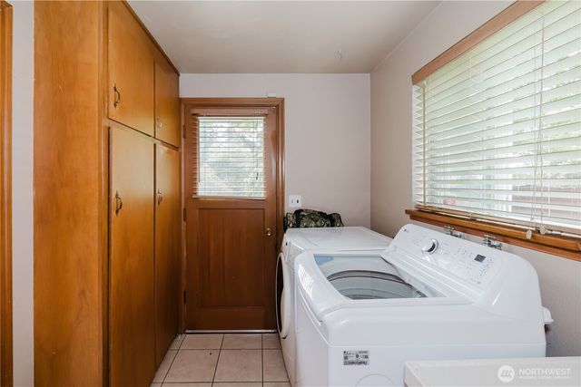 6850 E Grandview Street, Tacoma, WA 98404