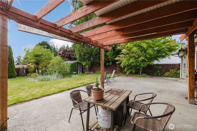 6850 E Grandview Street, Tacoma, WA 98404