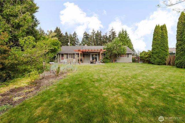 6850 E Grandview Street, Tacoma, WA 98404