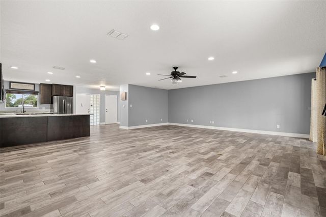 10702 WILLIAM TELL DRIVE, Orlando, FL 32821