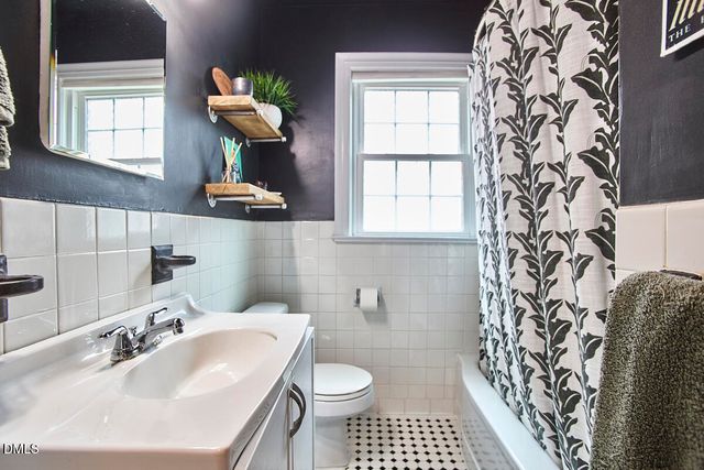 1914 James Street, Durham, NC 27707