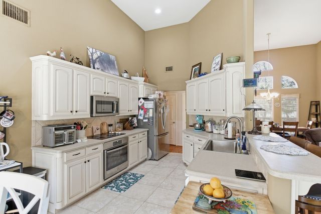 6511 Westover Drive, Granbury, TX 76049