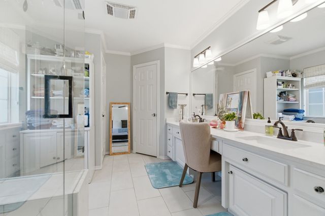 6511 Westover Drive, Granbury, TX 76049