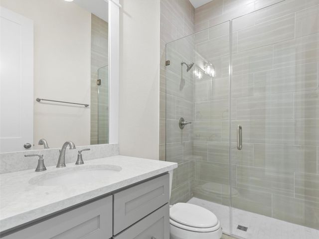 226 Hydrangea DR, Smithville, TX 78957