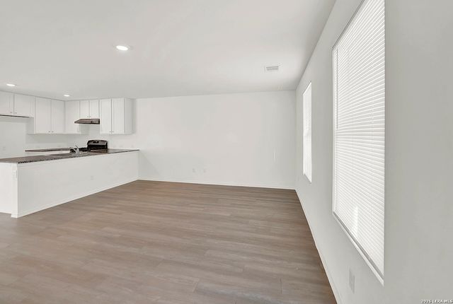 7371 Cultivator Way, San Antonio, TX 78252