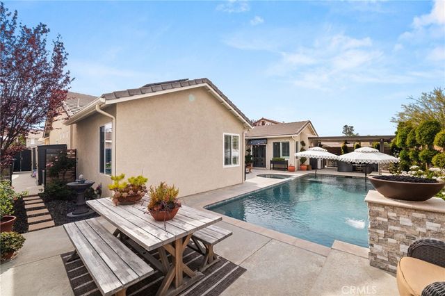 12492 Poinsetta, Riverside, CA 92503