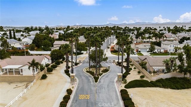 12492 Poinsetta, Riverside, CA 92503