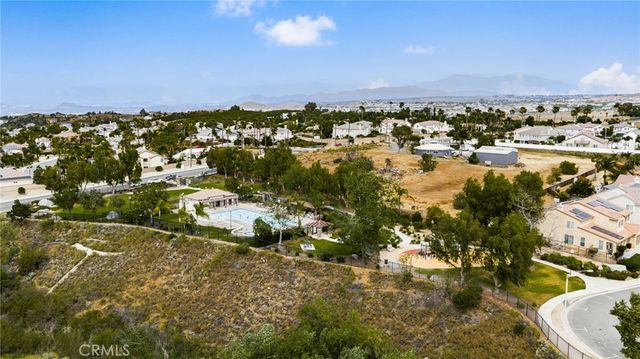 12492 Poinsetta, Riverside, CA 92503