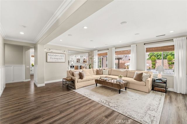 12492 Poinsetta, Riverside, CA 92503