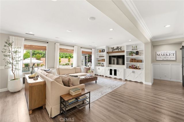 12492 Poinsetta, Riverside, CA 92503