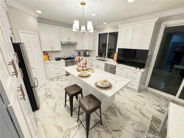 17175 Sweet Bay Court, Yorba Linda, CA 92886