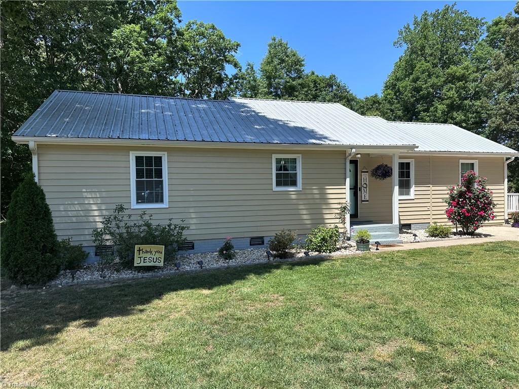 1105 Woodside Drive, Salisbury, NC 28146