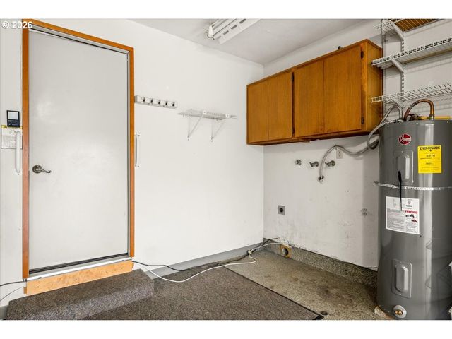 1721 SEQUOIA Ct, Forest Grove, OR 97116