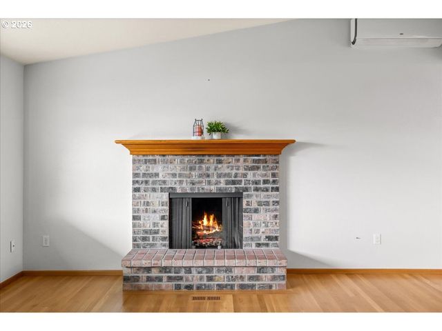 1721 SEQUOIA Ct, Forest Grove, OR 97116