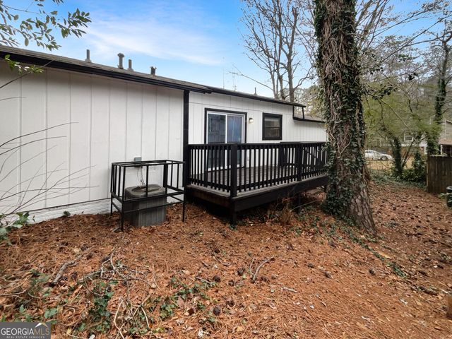 4922 Glenside Court, Stone Mountain, GA 30088