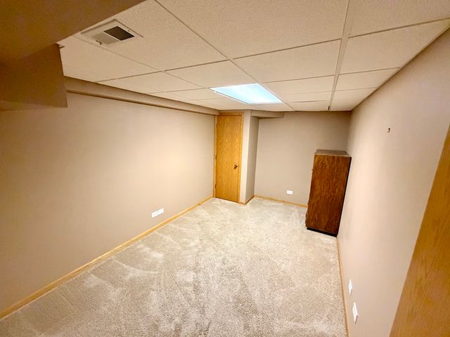 19301 Enclave Lane, Tinley Park, IL 60487