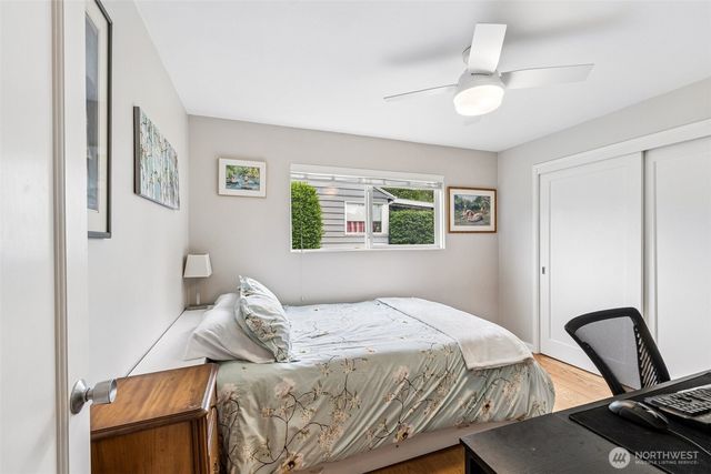 9417 44th Place NE, Seattle, WA 98115