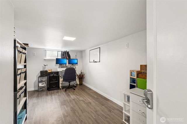 9417 44th Place NE, Seattle, WA 98115
