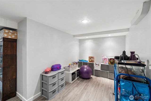 9417 44th Place NE, Seattle, WA 98115
