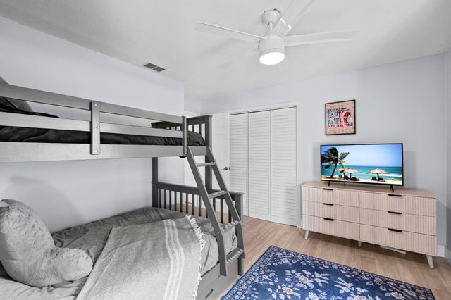 2 Graemoor Terrace, Palm Beach Gardens, FL 33418