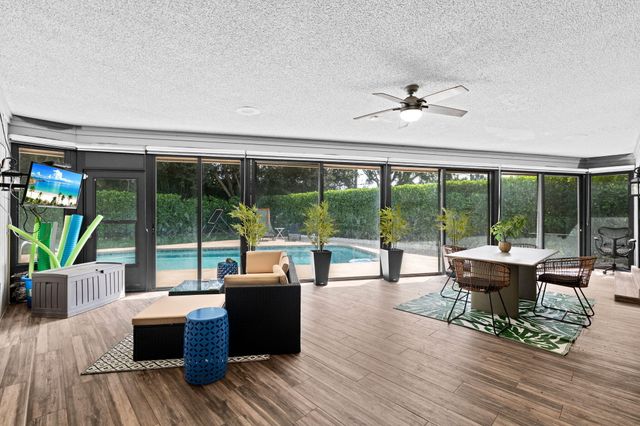 2 Graemoor Terrace, Palm Beach Gardens, FL 33418