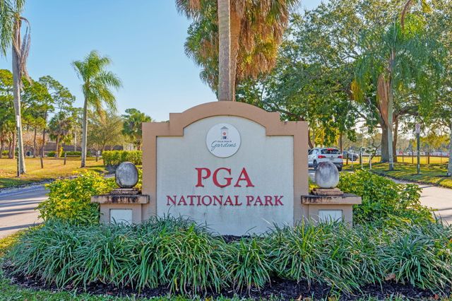 2 Graemoor Terrace, Palm Beach Gardens, FL 33418
