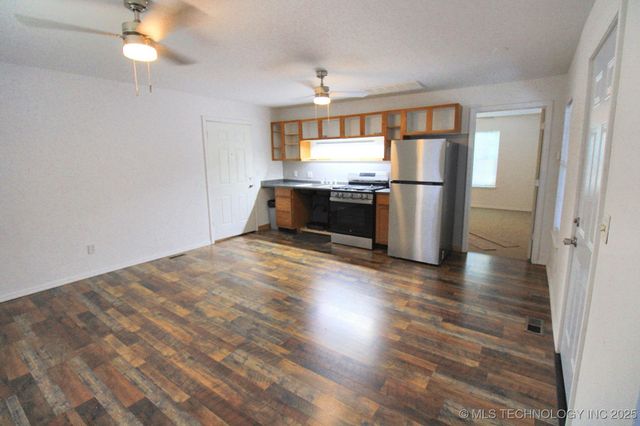 516 W Fox Street, Tahlequah, OK 74464