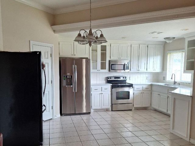 7 NW Havenshire Circle, Lawton, OK 73505