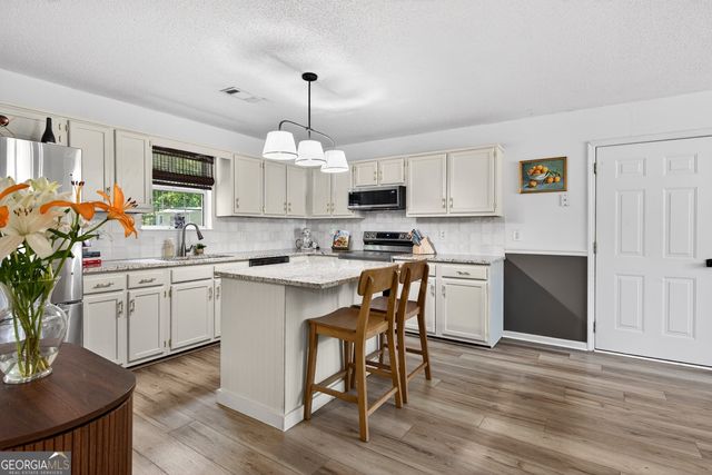 40 Austin Woods Drive, Senoia, GA 30276