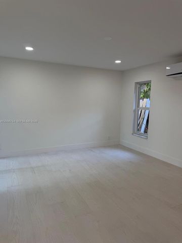 7917 Chula Vista Crescent, Boca Raton, FL 33433
