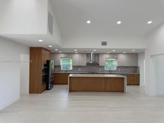 7917 Chula Vista Crescent, Boca Raton, FL 33433