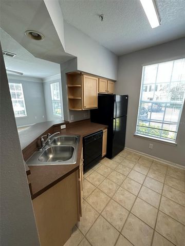 6005 NEWPORT LANE 103, Orlando, FL 32821