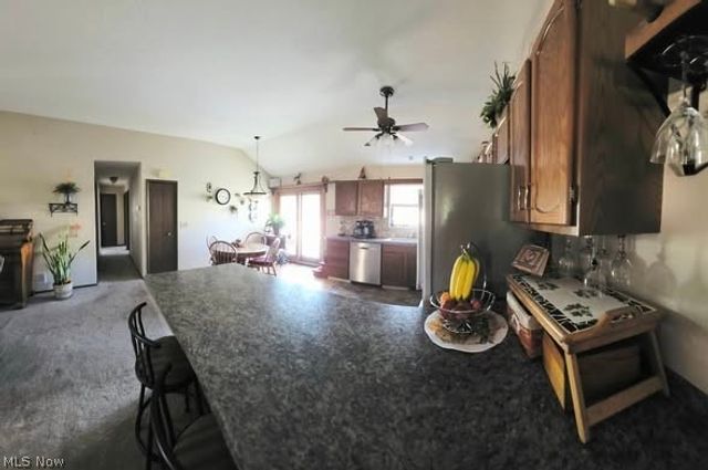 9771 Tannery Way, Olmsted Falls, OH 44138