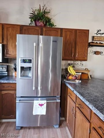 9771 Tannery Way, Olmsted Falls, OH 44138