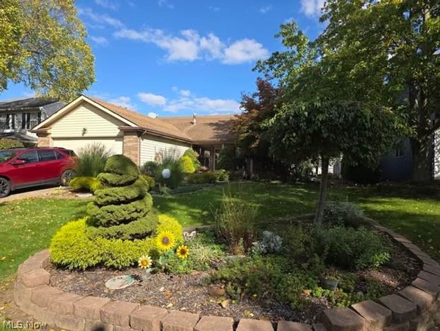 9771 Tannery Way, Olmsted Falls, OH 44138