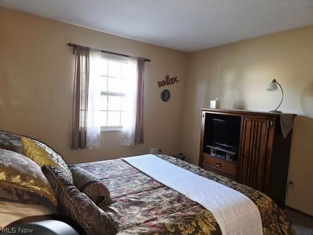 9771 Tannery Way, Olmsted Falls, OH 44138