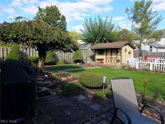9771 Tannery Way, Olmsted Falls, OH 44138