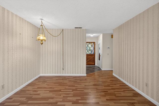 199 Briarcliff Dr, Folsom, CA 95630