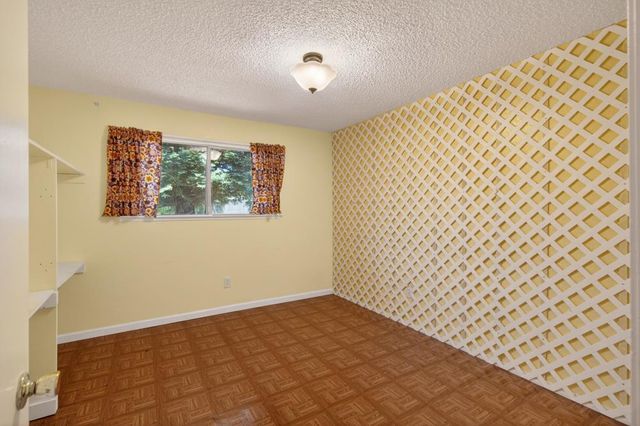 199 Briarcliff Dr, Folsom, CA 95630
