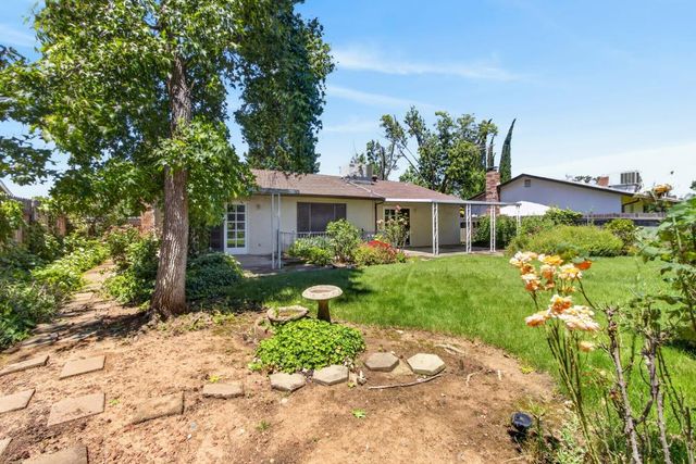 199 Briarcliff Dr, Folsom, CA 95630