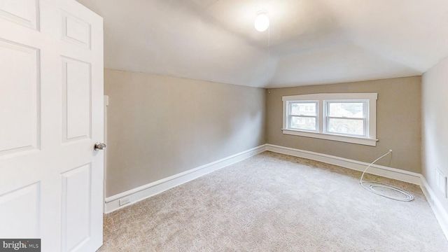 24 W 7TH AVE, Runnemede, NJ 08078