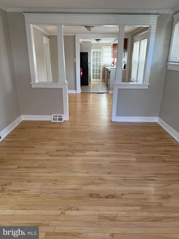 24 W 7TH AVE, Runnemede, NJ 08078