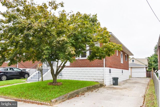 24 W 7TH AVE, Runnemede, NJ 08078