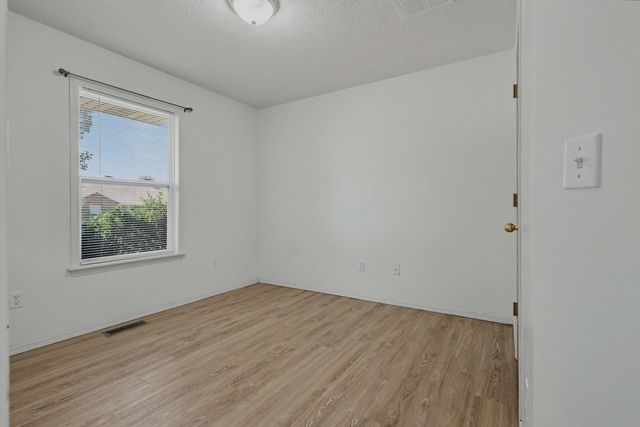 1107 E Melton Road, Ozark, MO 65721