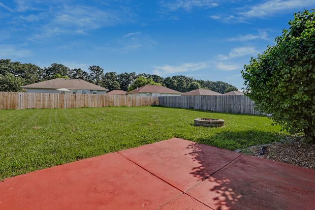 1107 E Melton Road, Ozark, MO 65721