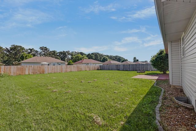 1107 E Melton Road, Ozark, MO 65721