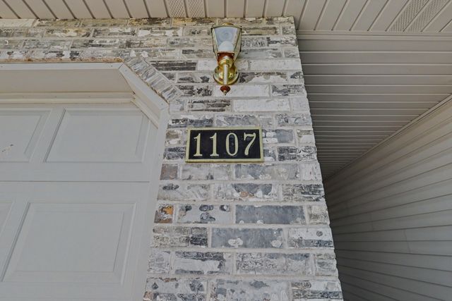 1107 E Melton Road, Ozark, MO 65721