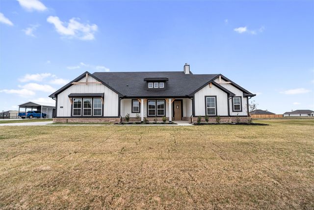 3107 White Oak Road, Oak Ridge, TX 75161