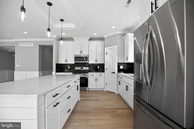 7262 CEDAR AVE, Pennsauken, NJ 08109