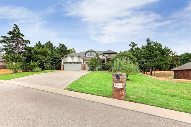 8960 Overlook Drive, Guthrie, OK 73044